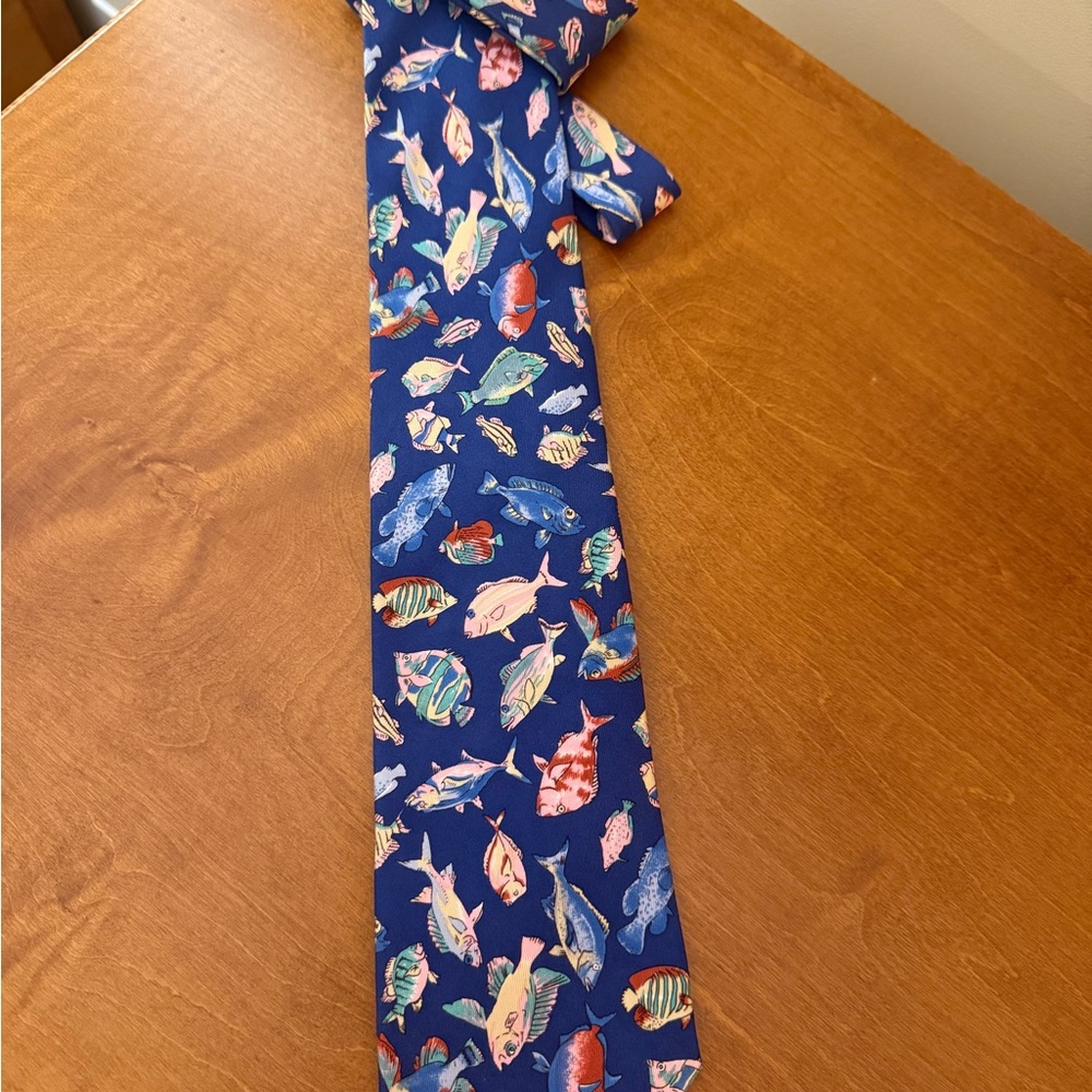 Gucci Blue Festive Pattern Tie